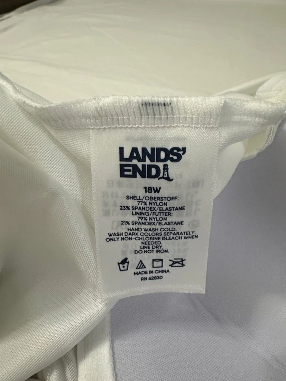 Lands End Built In Bra Swim Top
